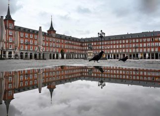 COVID-19 : Déconfinement retardé à Madrid et Barcelone COVID-19 : Déconfinement retardé à Madrid et Barcelone