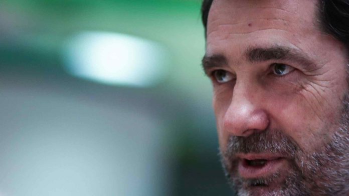 Déconfinement - les Franciliens "exilés temporairement" vont pouvoir rentrer chez eux Déconfinement : les Franciliens "exilés temporairement" vont pouvoir rentrer chez eux