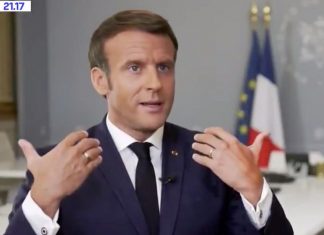 Macron l’assure : il n’y a « jamais eu de rupture » de masques (détail) Macron l'assure : il n'y a « jamais eu de rupture » de masques (détail)