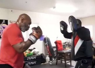Mike Tyson de retour sur les rings, pour la bonne cause (Vidéo) Mike Tyson de retour sur les rings, pour la bonne cause (Vidéo)