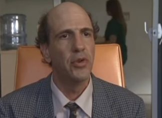 Sam Lloyd est mort, L’acteur de « Scrubs » et « Desperate Housewives » avait 56 ans Sam Lloyd est mort, L'acteur de "Scrubs" et "Desperate Housewives" avait 56 ans