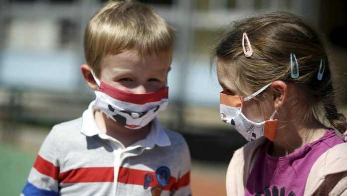 Un lien entre des syndromes inflammatoires chez les enfants et le Covid-19 (détail)