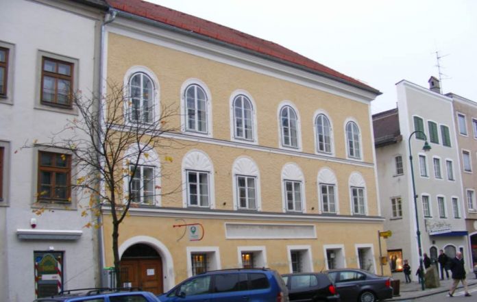 La maison natale d'Adolf Hitler transformée en poste de police