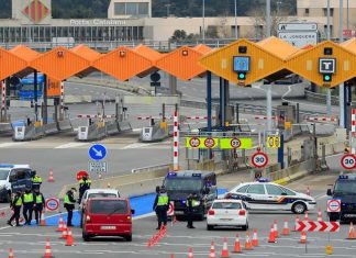 L’Espagne avance l’ouverture de ses frontières avec les pays de l’UE au 21 juin (détail) L'Espagne avance l'ouverture de ses frontières avec les pays de l'UE au 21 juin (détail)
