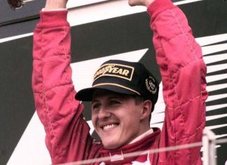 Michael Schumacher va subir une nouvelle opération (détail) Michael Schumacher va subir une nouvelle opération (détail)