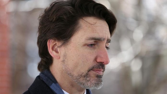 Mort de George Floyd : un silence lourd de sens de Justin Trudeau