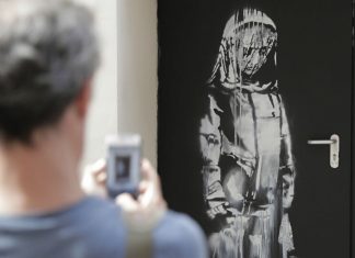 Oeuvre attribuée à Banksy retrouvée en Italie (détail) Oeuvre attribuée à Banksy retrouvée en Italie (détail)