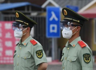 Pékin sur le qui-vive après l’apparition de trois nouveaux cas de Covid-19 (détail) Pékin sur le qui-vive après l’apparition de trois nouveaux cas de Covid-19 (détail)