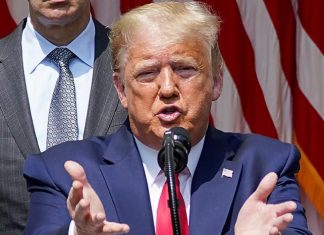 Trump relie la baisse du chômage à la mort de George Floyd (détail) Trump relie la baisse du chômage à la mort de George Floyd (détail)