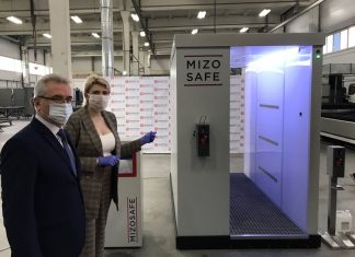 Vladimir Poutine : un tunnel de désinfection pour protéger le président du Covid-19 Vladimir Poutine : un tunnel de désinfection pour protéger le président du Covid-19