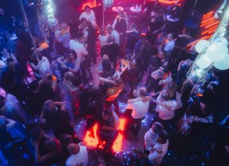 Coronavirus : Les discothèques espèrent une réouverture le 10 juillet (détail) Coronavirus : Les discothèques espèrent une réouverture le 10 juillet (détail)