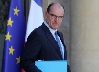 Jean Castex face à l’Assemblée nationale (détail) Jean Castex face à l'Assemblée nationale (détail)