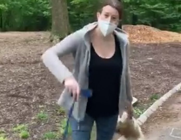 La femme qui avait inventé une agression d’un noir va être jugée (détail) La femme qui avait inventé une agression d’un noir va être jugée (détail)