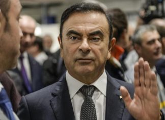 La somme folle qu’aurait versée Carlos Ghosn pour sa fuite (détail) La somme folle qu'aurait versée Carlos Ghosn pour sa fuite (détail)
