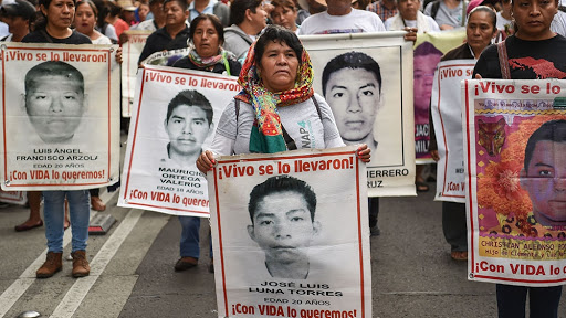 Mexique : les restes de l'un des 43 étudiants disparus en 2014 ont été identifiés (détail)