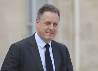 Qui est Nicolas Revel, le directeur de cabinet de Jean Castex (détail) Qui est Nicolas Revel, le directeur de cabinet de Jean Castex (détail)
