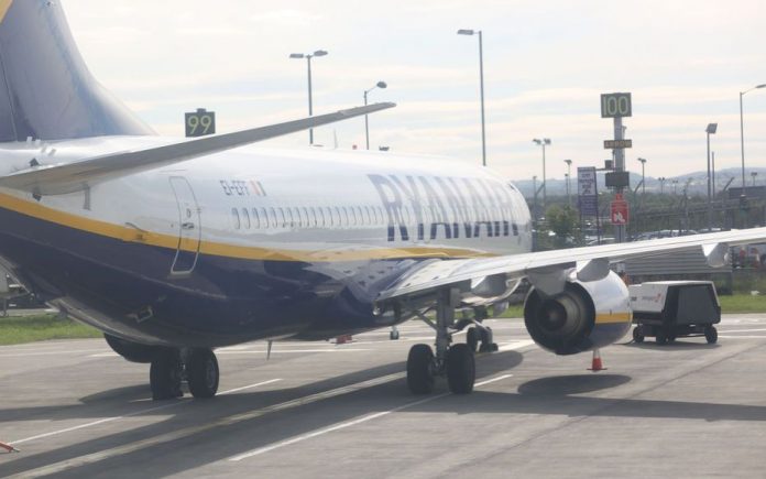 Ryanair : un passager arrêté après une alerte à la bombe (détail)