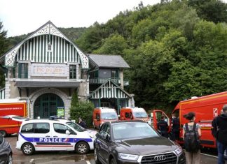 Accident au funiculaire de Lourdes à cause d’un orage : 12 blessés légers Accident au funiculaire de Lourdes à cause d'un orage : 12 blessés légers
