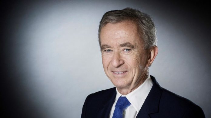 Bernard Arnault n'est plus le cinquième homme le plus riche du monde (détail) Bernard Arnault n'est plus le cinquième homme le plus riche du monde (détail)