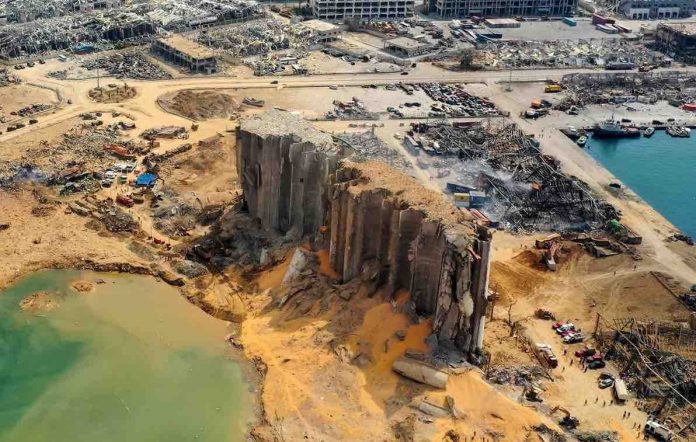 Beyrouth : l'explosion a engendré un cratère de 43 mètres de profondeur (Photo)
