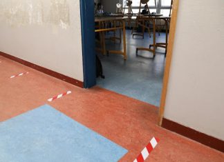 Coronavirus France en direct : Réunion 27 classes fermées Coronavirus France en direct : Réunion 27 classes fermées