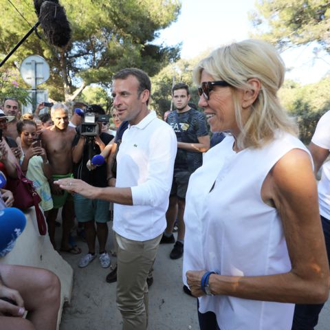 Emmanuel Macron : avec Brigitte, il s'offre une soirée pizza (détail)