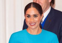 Meghan Markle souhaite voter aux présidentielles américaines (détail) Meghan Markle souhaite voter aux présidentielles américaines (détail)