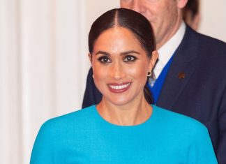 Meghan Markle souhaite voter aux présidentielles américaines (détail) Meghan Markle souhaite voter aux présidentielles américaines (détail)