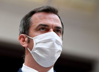 Olivier Véran s’exprime sur le vaccin russe (détail) Olivier Véran s'exprime sur le vaccin russe (détail)