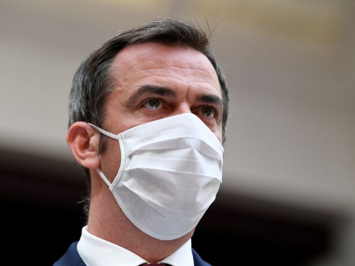 Olivier Véran s'exprime sur le vaccin russe (détail)