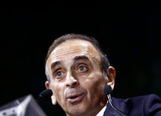 Eric Zemmour condamné pour injure et provocation à la haine (détail) Eric Zemmour condamné pour injure et provocation à la haine (détail)
