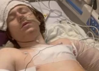 Etats-Unis : un enfant autiste grièvement blessé par la police (détail) Etats-Unis : un enfant autiste grièvement blessé par la police (détail)