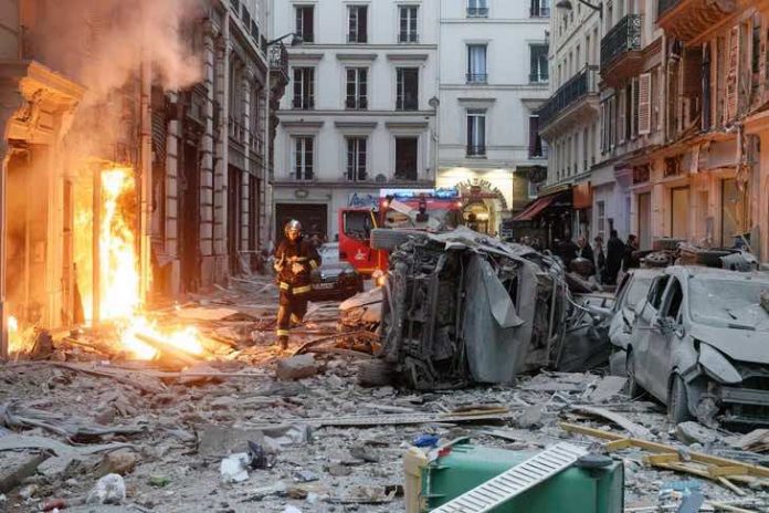 Explosion de la rue de Trévise à Paris : la mairie et un syndic mis en examen (détail)