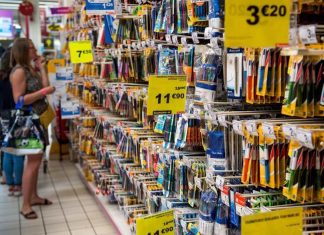 Les achats de fournitures scolaires ont diminué (étude GfK) Les achats de fournitures scolaires ont diminué (étude GfK)