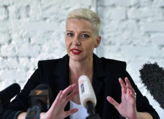 L’opposante Maria Kolesnikova est en Ukraine (détail) L'opposante Maria Kolesnikova est en Ukraine (détail)
