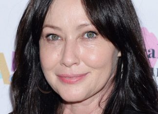 Shannen Doherty atteinte d’un cancer au stade IV (détail) Shannen Doherty atteinte d'un cancer au stade IV (détail)