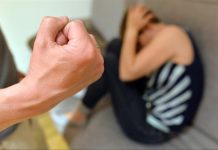 Violences conjugales : Le bracelet anti-rapprochement lancé vendredi (détail) Violences conjugales : Le bracelet anti-rapprochement lancé vendredi (détail)