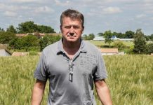 France : Monsanto-Bayer condamnés face à un agriculteur intoxiqué France : Monsanto-Bayer condamnés face à un agriculteur intoxiqué