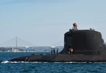 La France tire son premier missile de croisière depuis un sous-marin (détail) La France tire son premier missile de croisière depuis un sous-marin (détail)