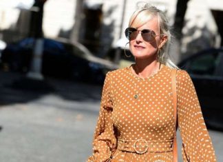 Les confidences de Laeticia Hallyday sur sa nouvelle vie (détail) Les confidences de Laeticia Hallyday sur sa nouvelle vie (détail)