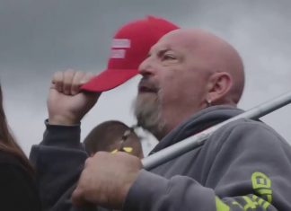 Les Proud Boys revigorés, Donald Trump veut limiter les dégâts Les Proud Boys revigorés, Donald Trump veut limiter les dégâts