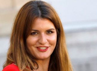 Marlène Schiappa : ces livres érotiques qu’elle assume avoir écrits (détail) Marlène Schiappa : ces livres érotiques qu'elle assume avoir écrits (détail)