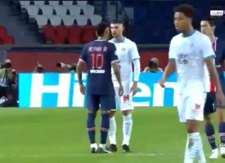 Pas de sanctions pour Alvaro, Neymar ne digère pas (détail) Pas de sanctions pour Alvaro, Neymar ne digère pas (détail)