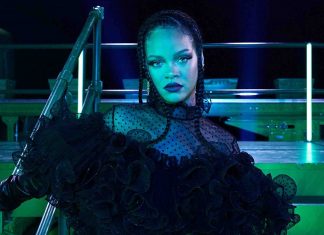 Rihanna a utilisé un texte sacré islamique à son défilé de lingerie Rihanna a utilisé un texte sacré islamique à son défilé de lingerie