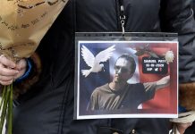 Samuel Paty: l’extrême droite accuse la rectrice de Versailles (détail) Samuel Paty: l'extrême droite accuse la rectrice de Versailles (détail)