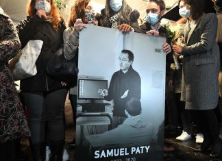 Samuel Paty : qui sont les sept personnes présentées au juge antiterroriste ? Samuel Paty : qui sont les sept personnes présentées au juge antiterroriste ?