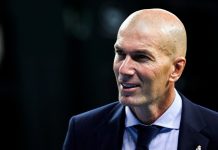 Zidane et d’autres acteurs du sport réclament la réouverture des salles de sport (détail) Zidane et d'autres acteurs du sport réclament la réouverture des salles de sport (détail)