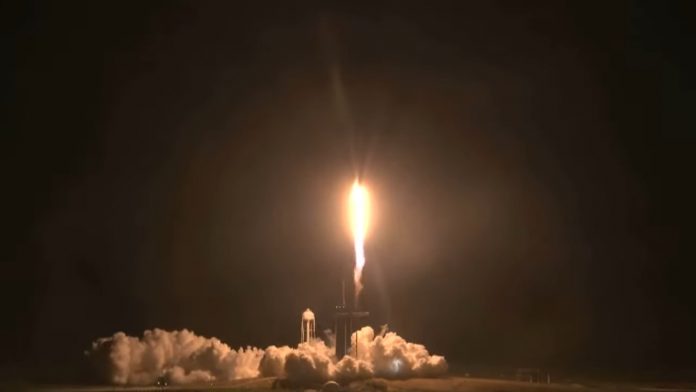 Crew-1 : le premier vol opérationnel habité de SpaceX a décollé vers l'ISS ! (VIDEO)