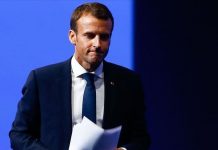 Emmanuel Macron s’en prend à la presse américaine (détail) "Tu me manques": Ce SMS séducteur d'Emmanuel Macron à à Jean-François Copé