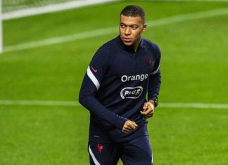 Kylian Mbappé a repris l’entraînement collectif (détail) Kylian Mbappé a repris l'entraînement collectif (détail)